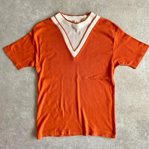1970s  BRENT  Vintage V Neck Knit