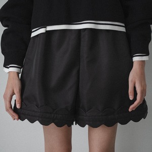 スカラップタフタショートパンツ(ブラック)