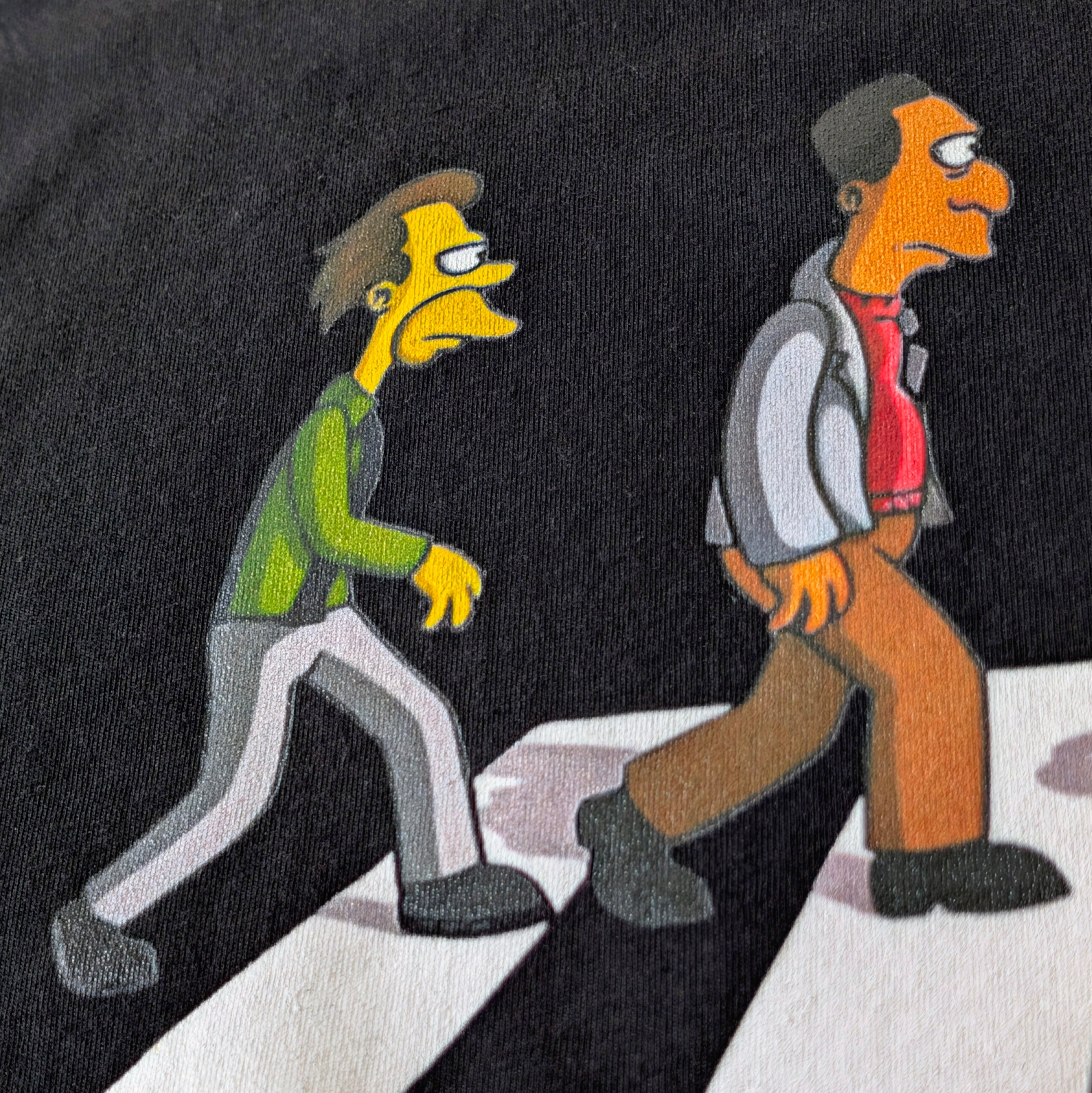 【 ザ・シンプソンズ（The Simpsons）】モーの酒場常連Tシャツ / ABBEY ROAD / アビーロード / アビイ・ロード/ Tシャツ〚アメリカン雑貨 アメトイ〛