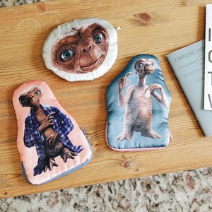 E.T. satin pouch "Big face"