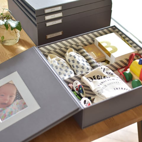 Nakabayashi × OUR HOME「本棚に立てておける メモリアルボックス」OUR