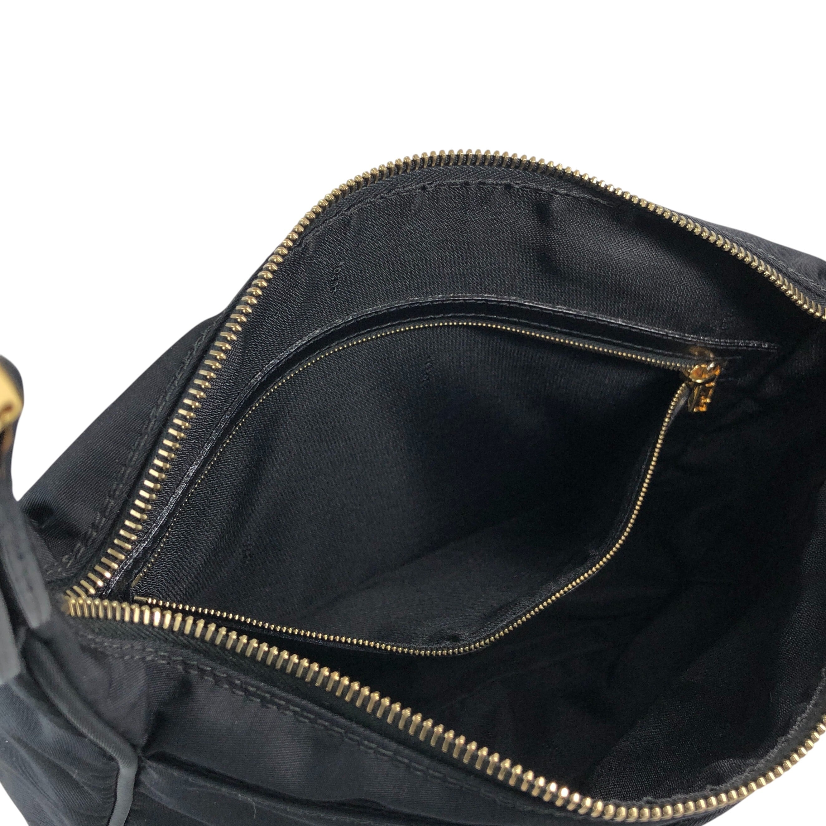 FENDI フェンディ ショルダーバッグ ブラック FF ナイロン vintage