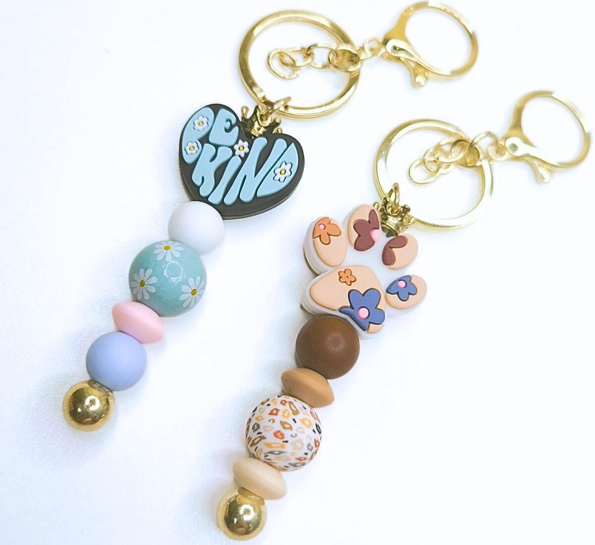 シリコンビーズのキーホルダー バッグチャーム