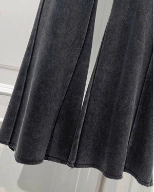 ワイドストレートリラックスパンツ  A0596