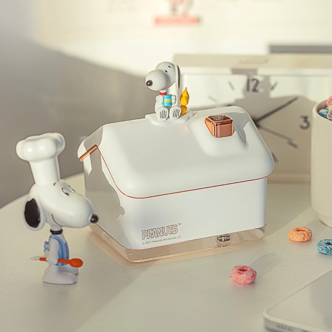 韓国限定】peanuts snoopy room light humidifier / ピーナツ