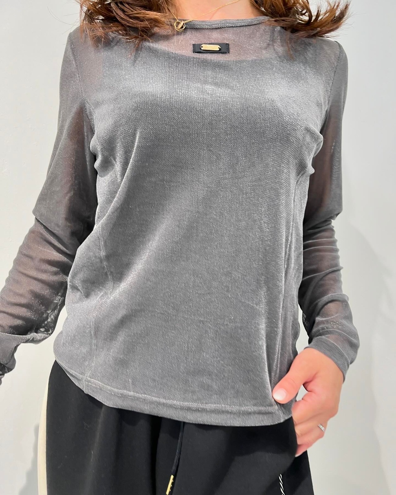 エイミーロウ　eimeelaw. 2ウェイ ベロア×Shinyメッシュトップス