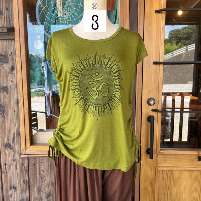 クシュクシュオームTシャツ