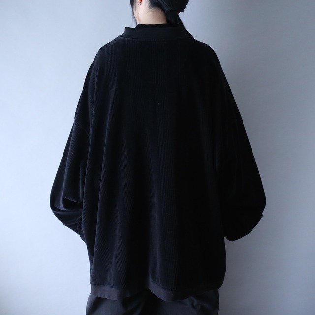 XXXXXX super wide over silhouette black velours pullover