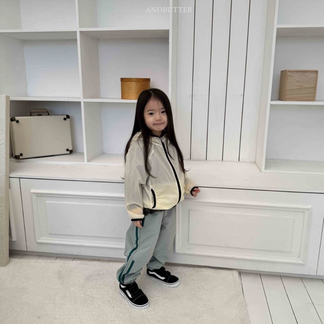 《送料無料》予約:ツーライン切り替えパンツ【ANDBUTTER】