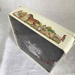 お菓子缶　ヴィンテージ缶　靴屋さん　Massily　ビスケット缶  12otcj25-2