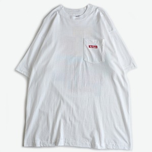 90s Marlboro マールボロ 背面&ロゴ プリント ポケット付き 半袖 Tシャツ 古着 used