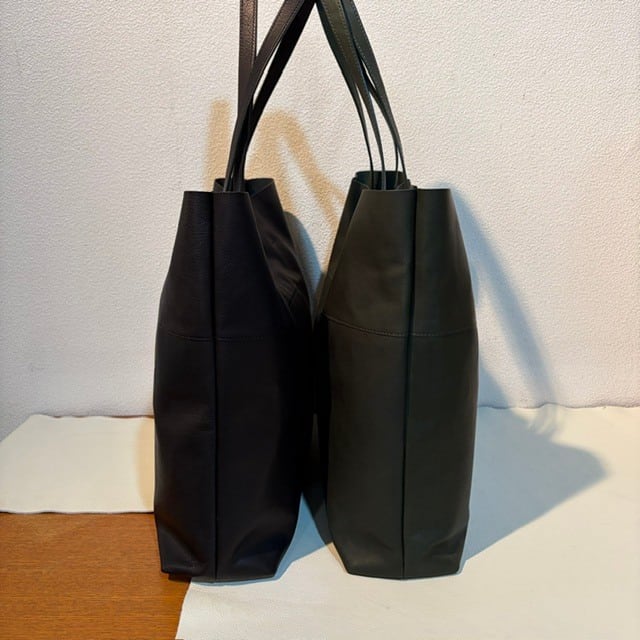 B.stuff 再入荷！シンプル2WAYトートバッグ　シダーウッド