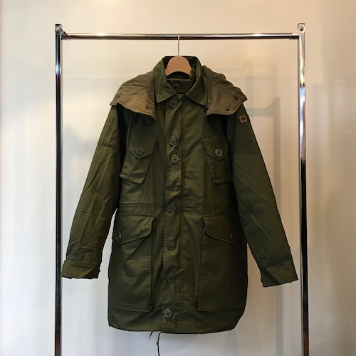 Canadian Army ECW Combat Parka / Deadstock