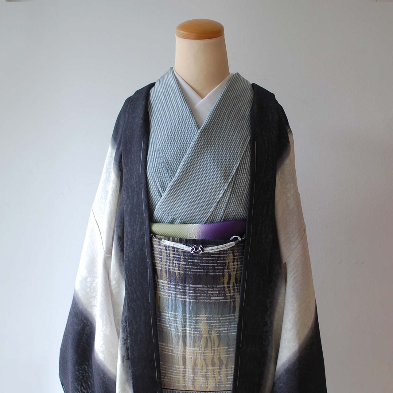 紗羽織】紋紗 モノトーン 染め分け縦暈かし 薄羽織 新品 | 大山キモノ