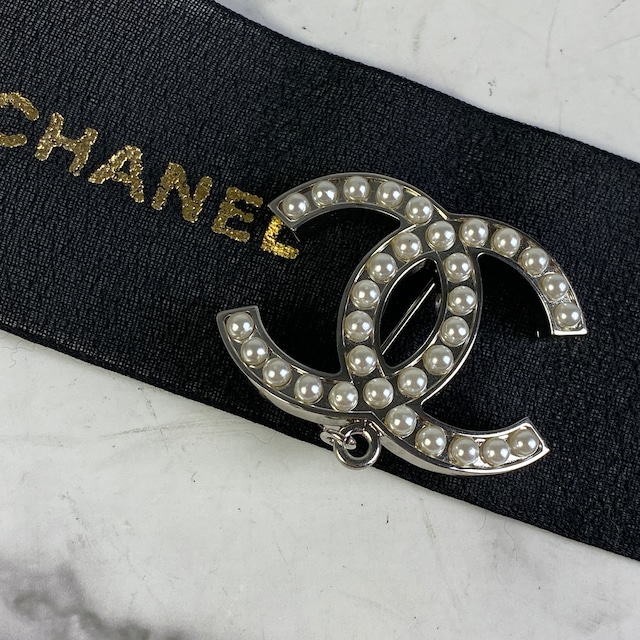 【最終処分SALE】CHANEL シャネル ココマーク 刻印パール ブローチ シルバー A-5332