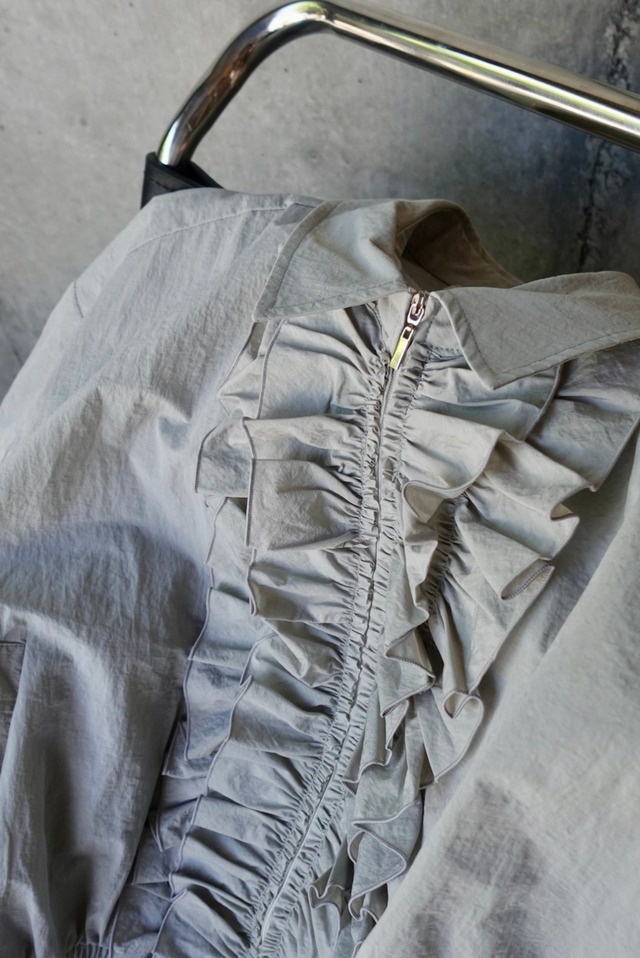 （select）フリルブルゾン