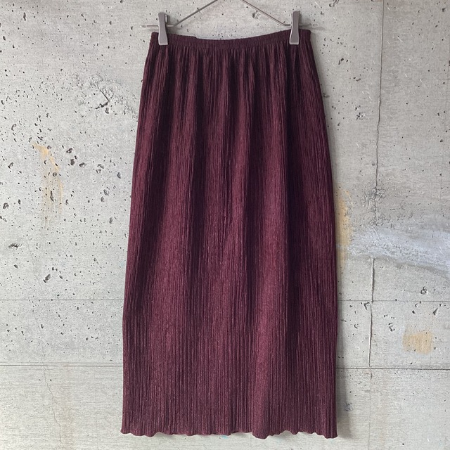 INTOCA Off-white deformed knit skirt