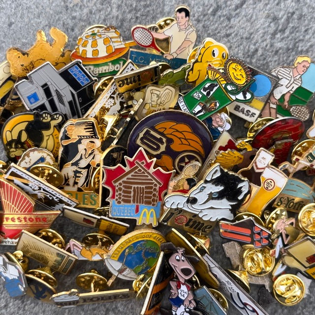 50個  フランス雑貨 ヴィンテージ  ピンバッジ ピンズ France pins  Pin badge vintage 古着 通販 リメイク ブローチ  アタッチメント付属 雑貨2412029_2511007-9