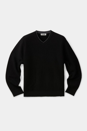 [COOR] V Neck Merino Wool Layered Sweater (Black) 正規品 韓国ブランド 韓国通販 韓国代行 韓国ファッション クール クーア クアー 日本 店舗
