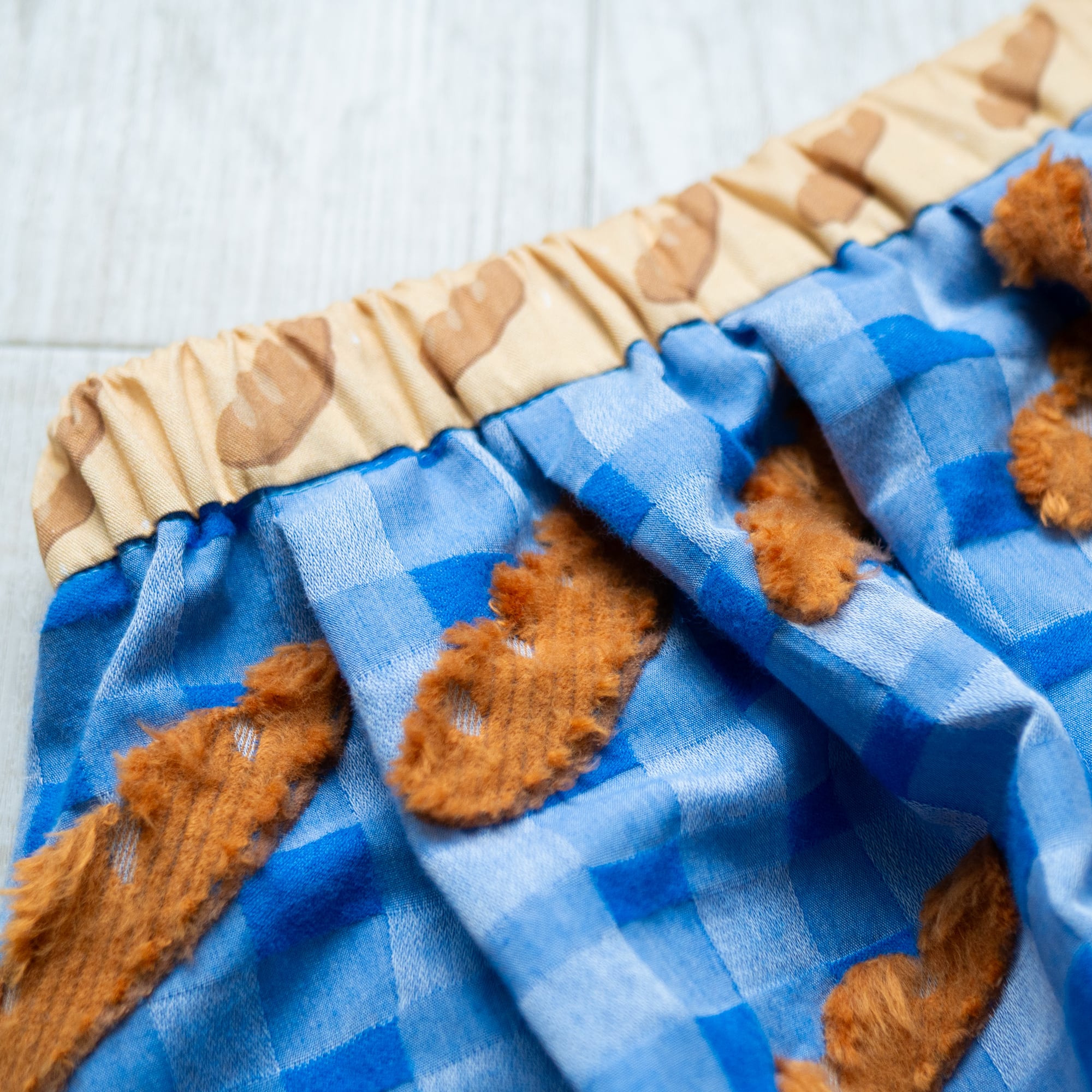 フランスパンのスカート&ブラウス