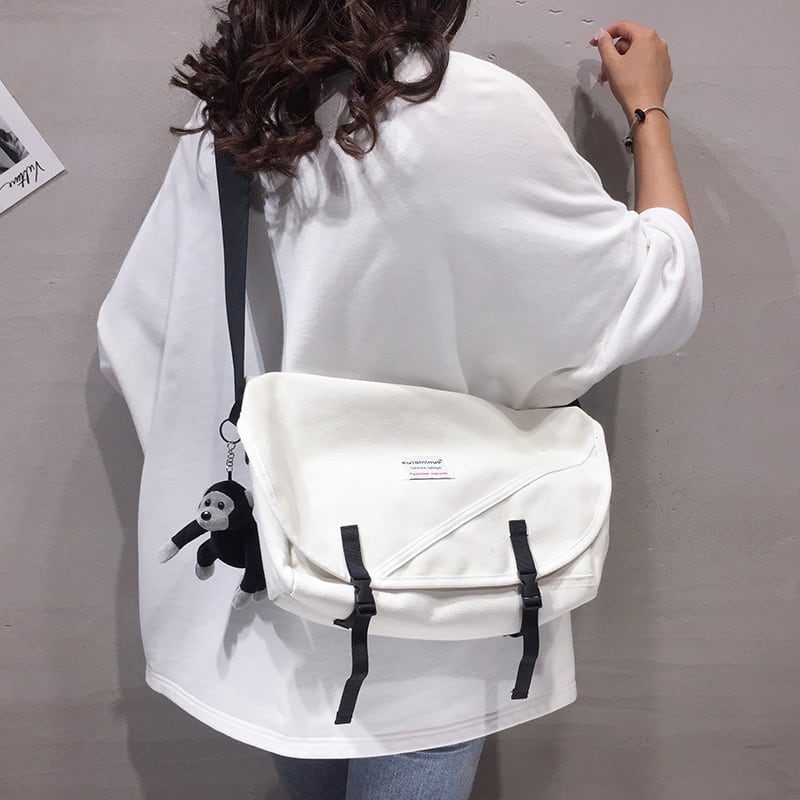 ≡新品 ショルダーバッグ ストリート メッセンジャーバッグ