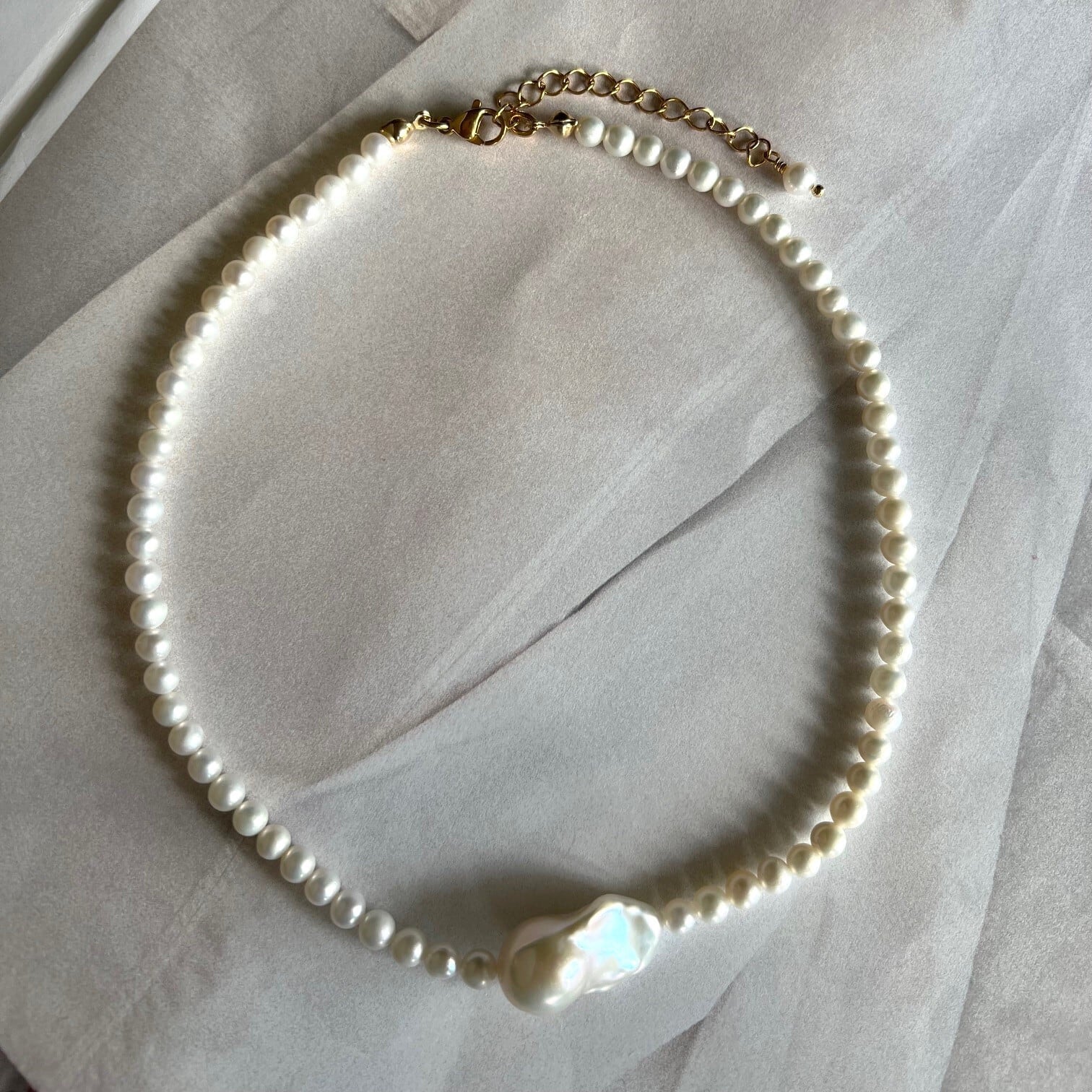 Baroque Short Necklace