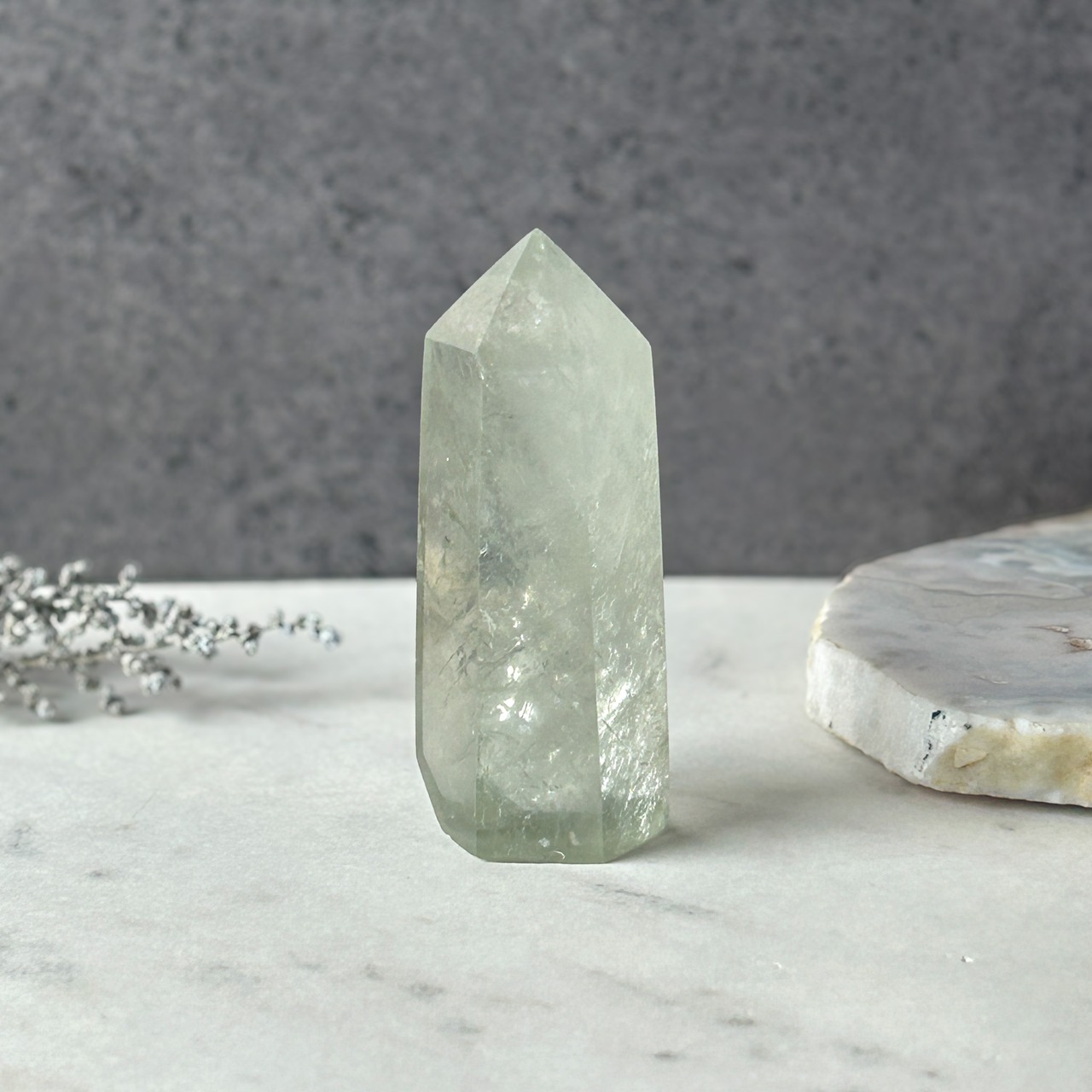 プラシオライトタワー(グリーンアメジスト)