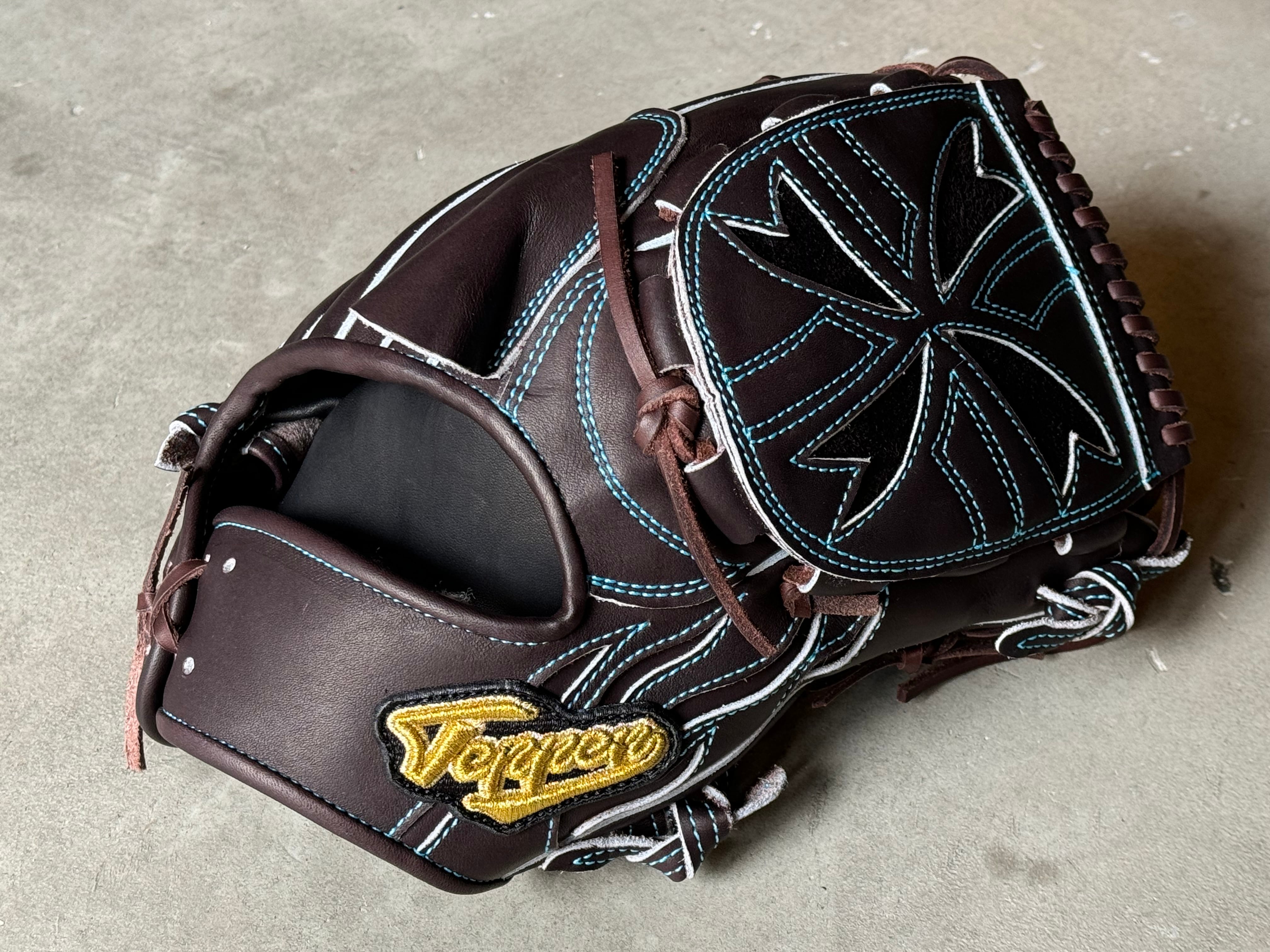 【本日発送可能】ミズノプロ　ファーストミット　2023年購入 本日発送可能】ミズノプロファーストミット2023年購入