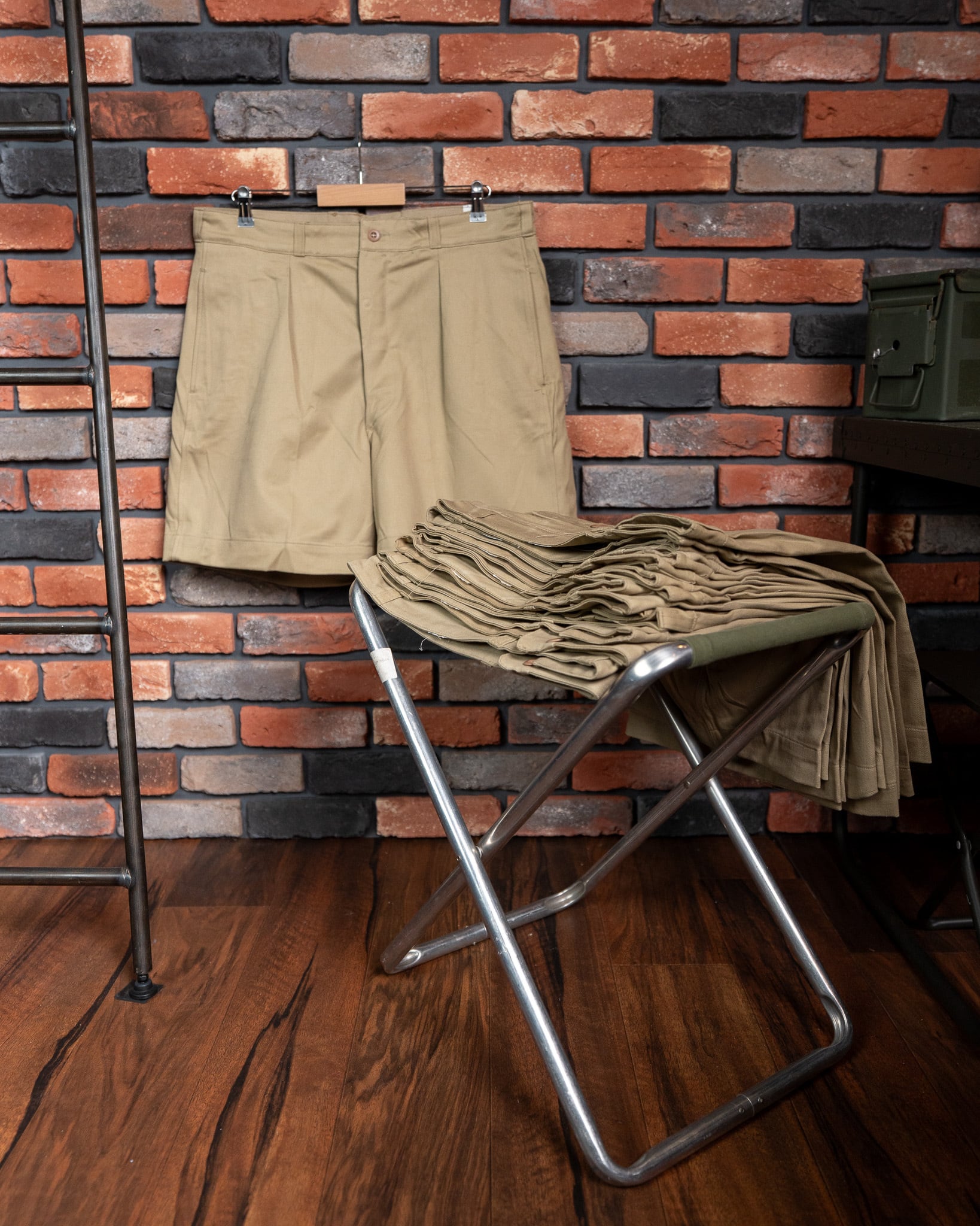 DEADSTOCK】French Army M-52 Short Trousers フランス軍 M-52 チノ