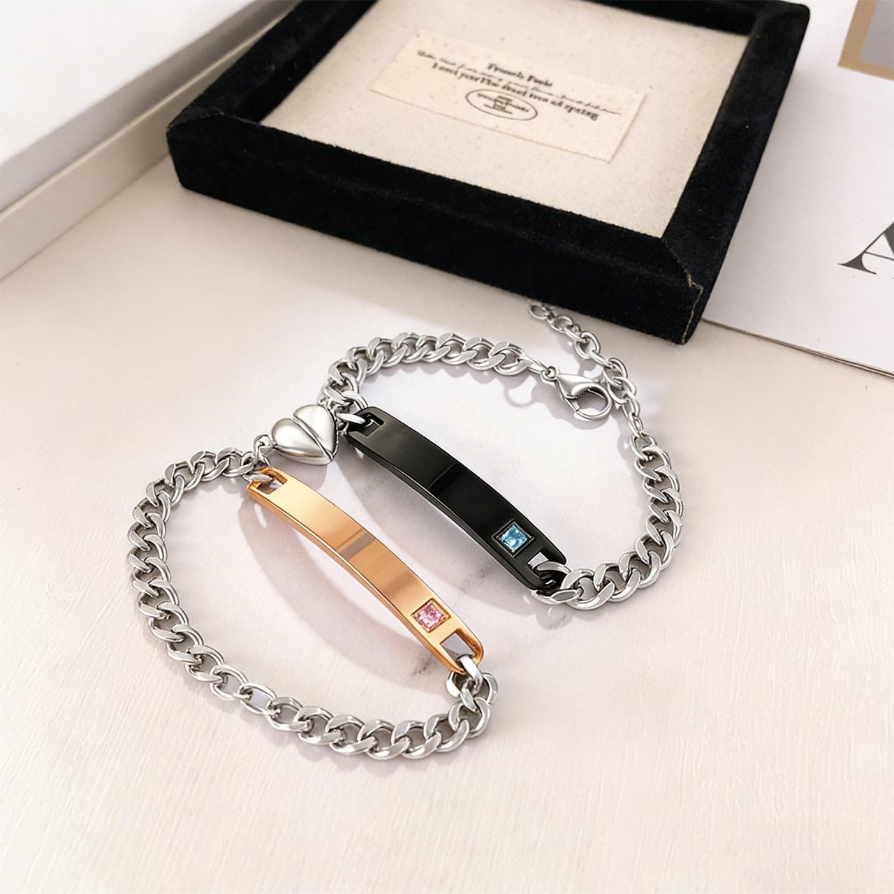 P06 .カップルハートシンプルブレスレット｜名入れ対応・マグネット式