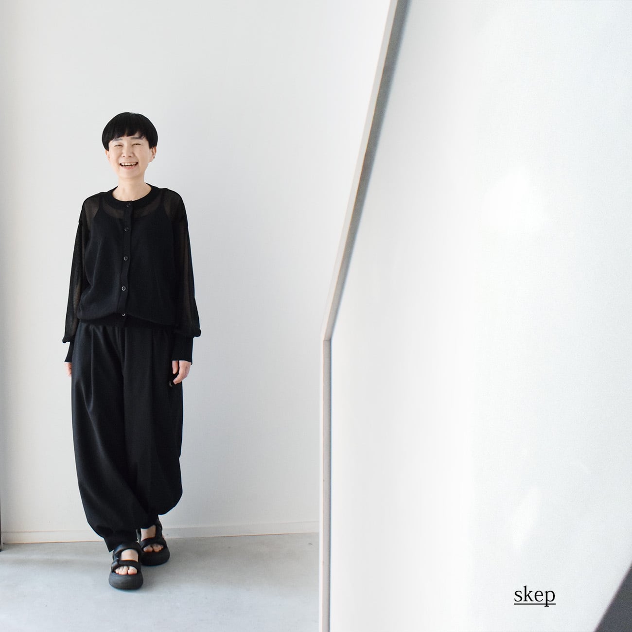 丸首シアーカーディガン：黒［CA59LSBK］ | skep-online shop