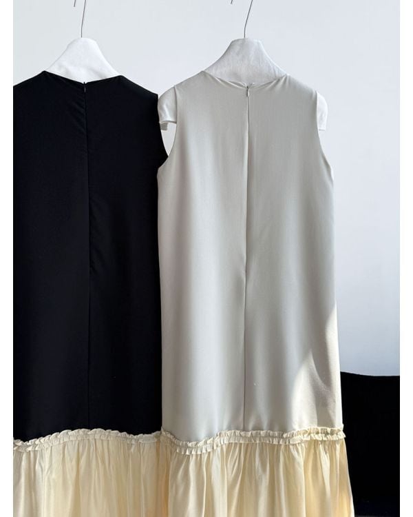 Bicolor Vneck Dress | Leonie