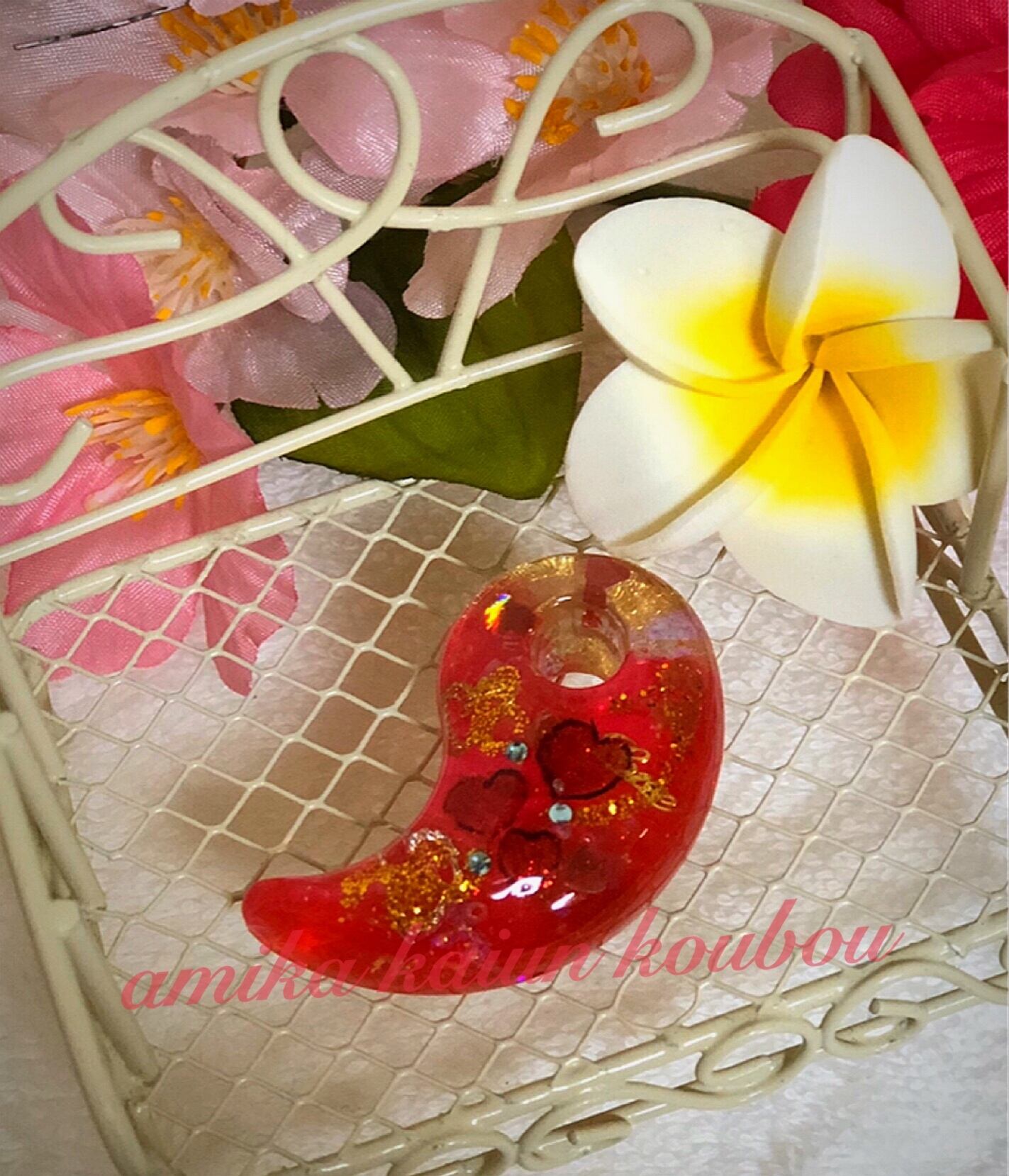 勾玉 パワースポット レジン オルゴナイト 水のせせらぎ byGMO minne 