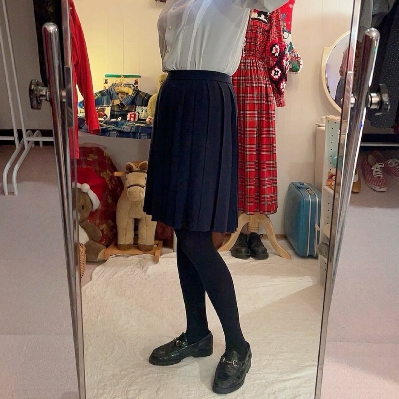 navy knit pleats mini skirt