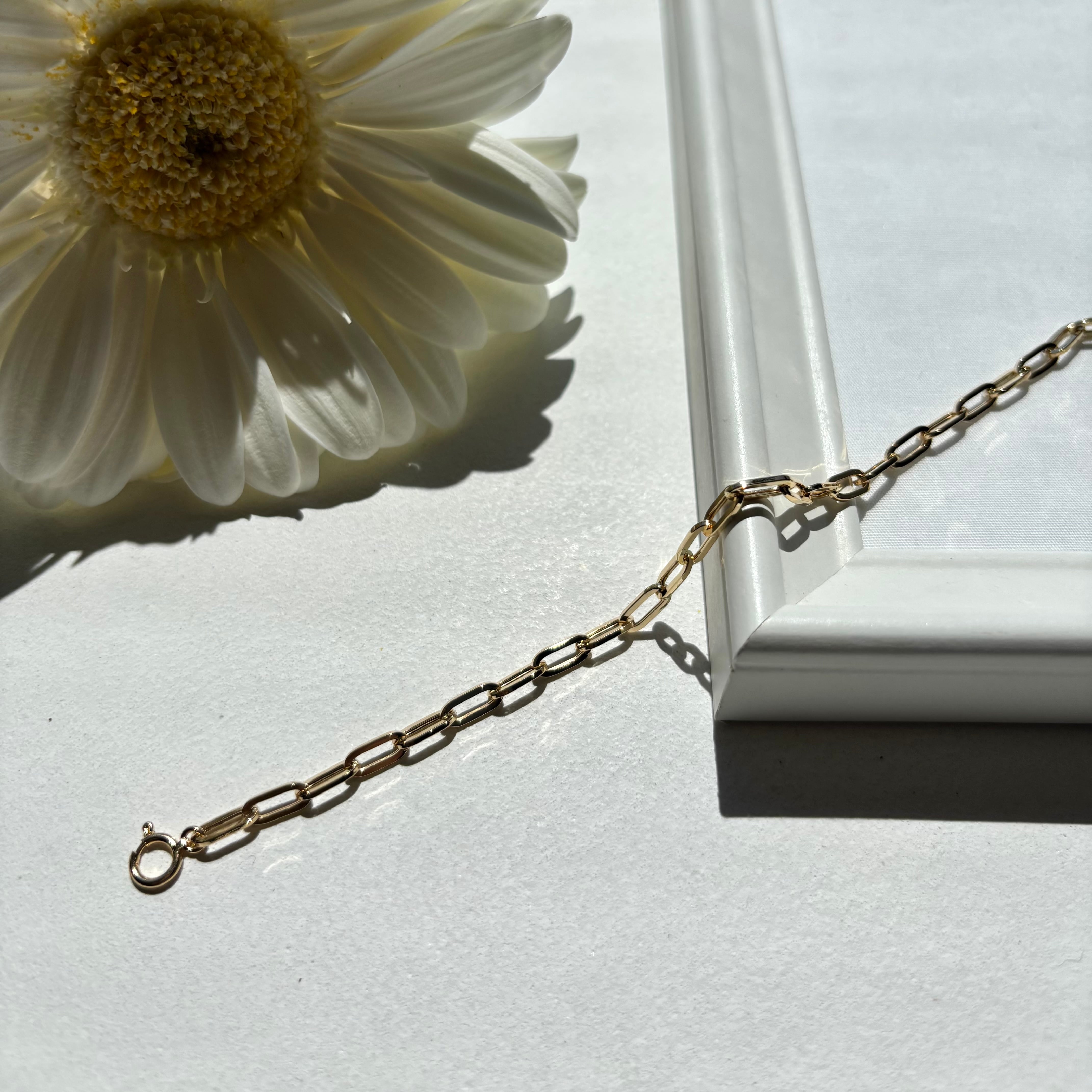 "paperclip" chain bracelet (K18)