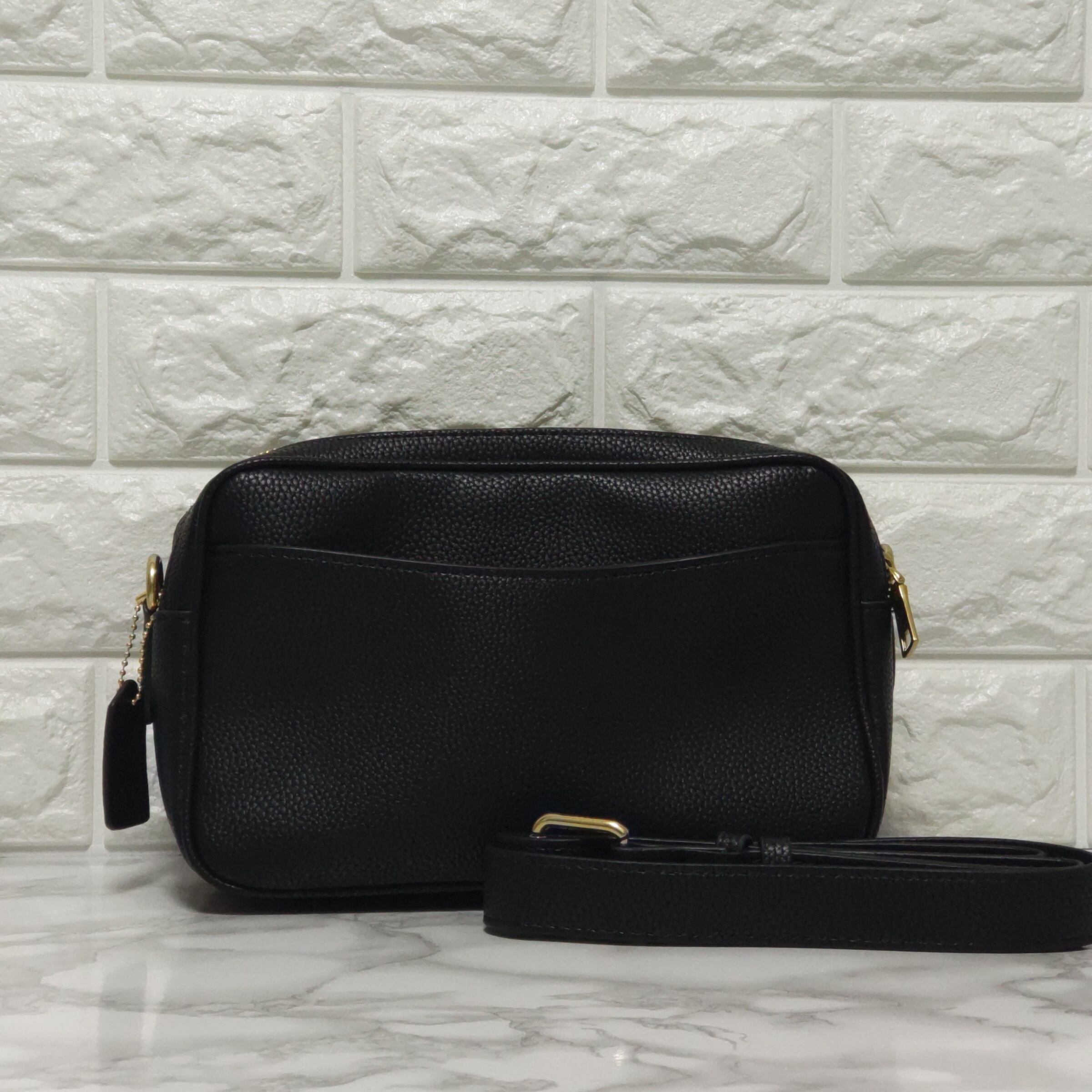 2ddff1f6f3b6cef2f8ae9add8ba9c0  