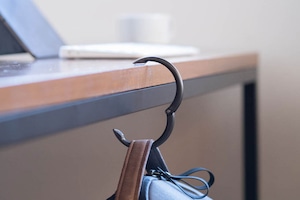 Clipa bag hanger_つやなしブラックシルバー