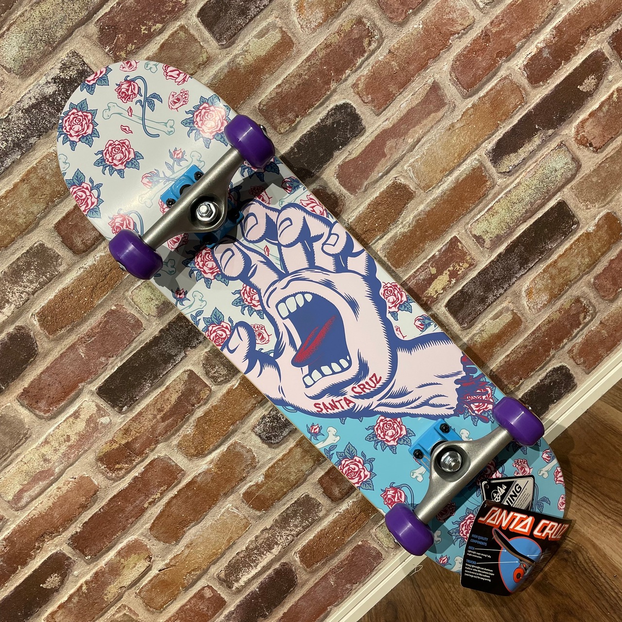 【SANTA CRUZ】FLORAL DECAY HAND MINI 7.75