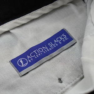 00s Levi's ACTION SLACKS BLACK [W33L28相当] 古着