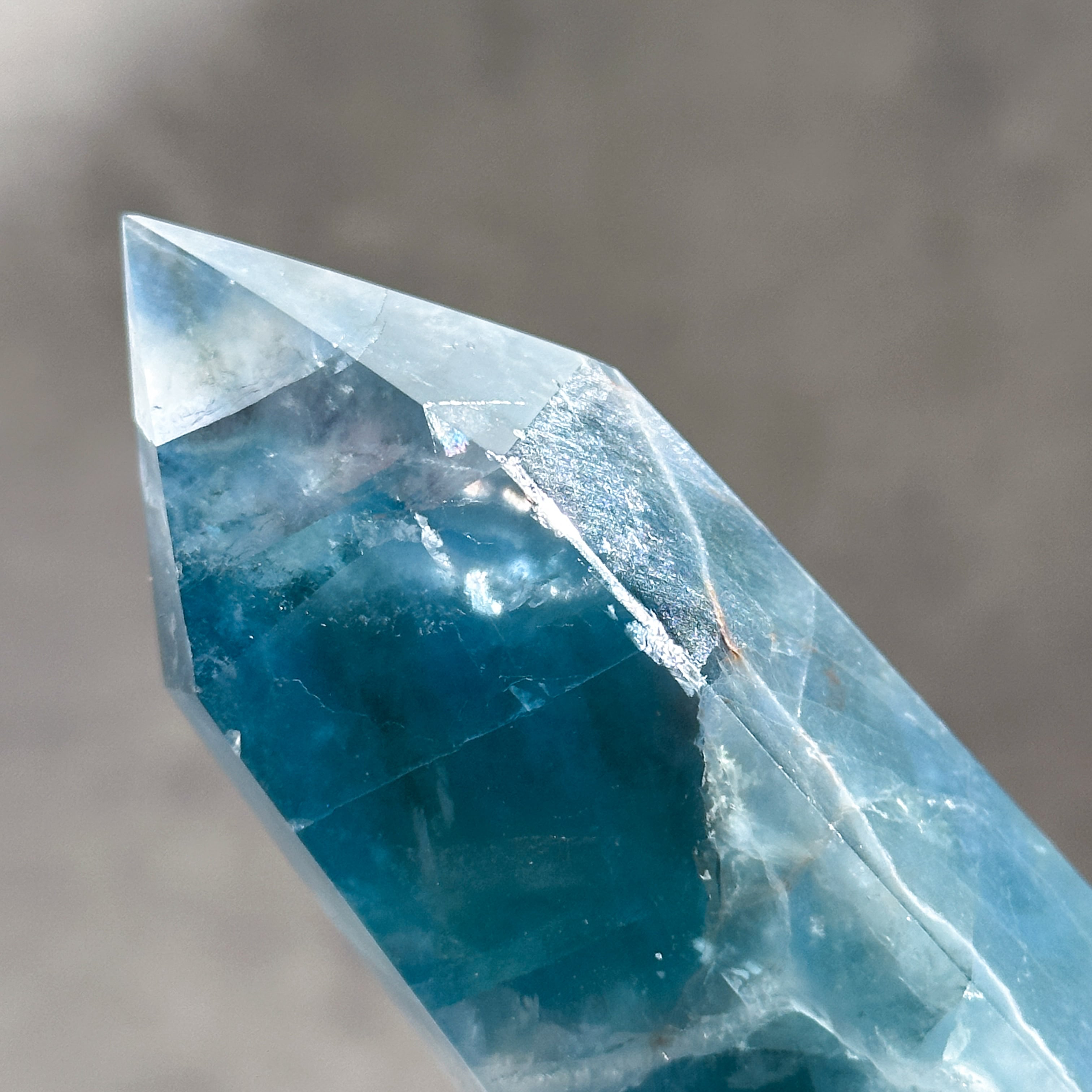 ブルーフローライト タワー型22 ◇ Fluorite ◇天然石・パワーストーン