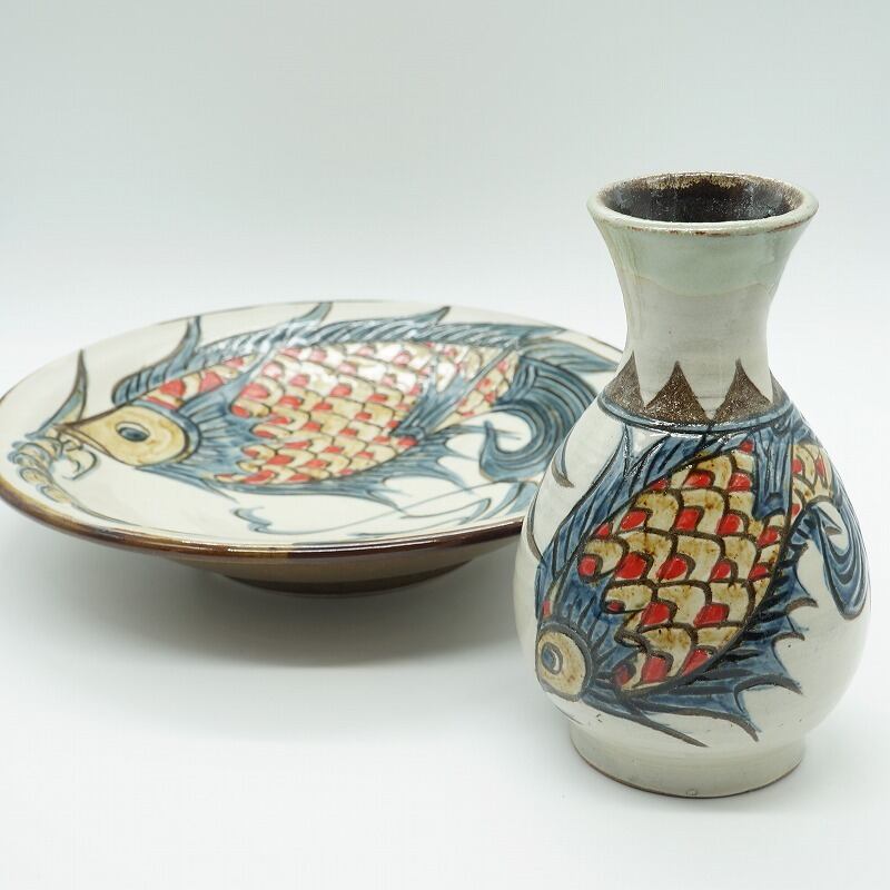 魚紋の花瓶【金城陶器秀陶房】 | 沖縄の工芸品うぃーりきさん