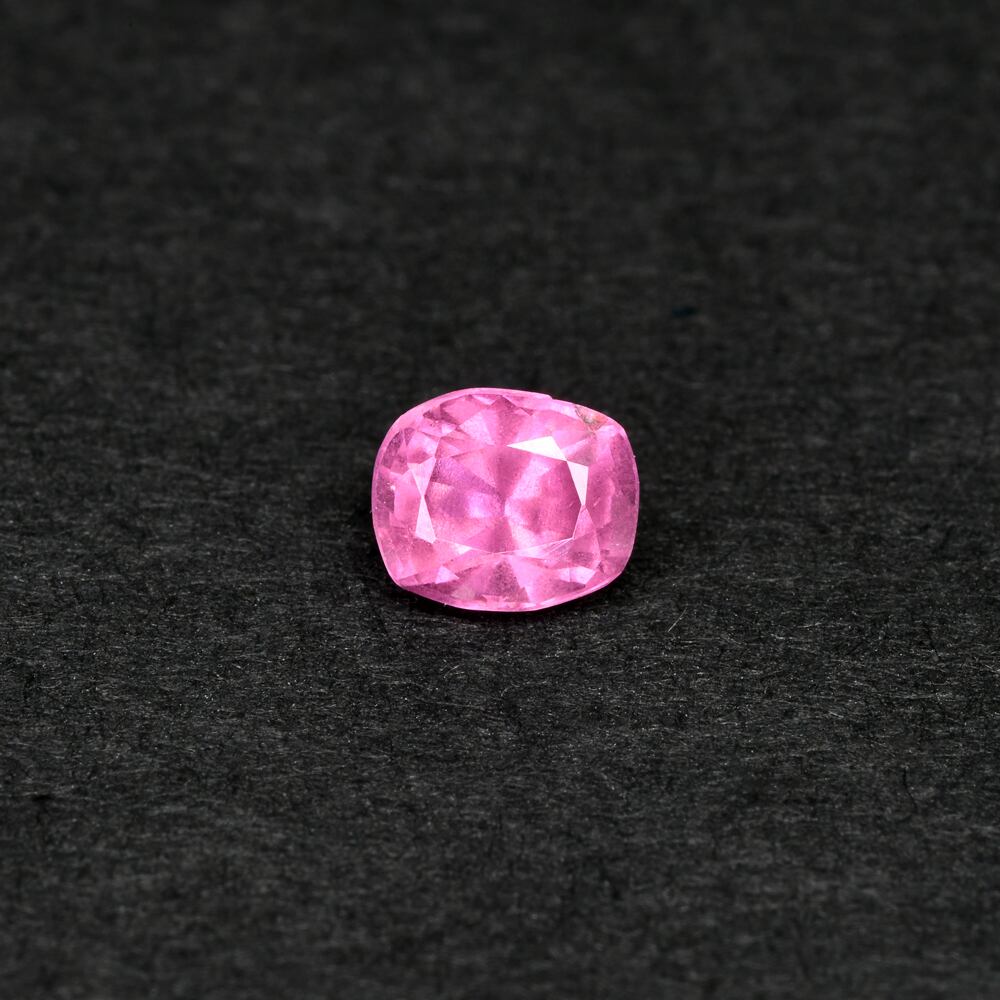 ウィンザーサファイア タンザニア産 0.546ct #JWS3806 | EBiS GEM