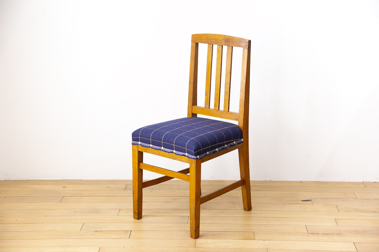 GOOD LUCK CHAIR　009