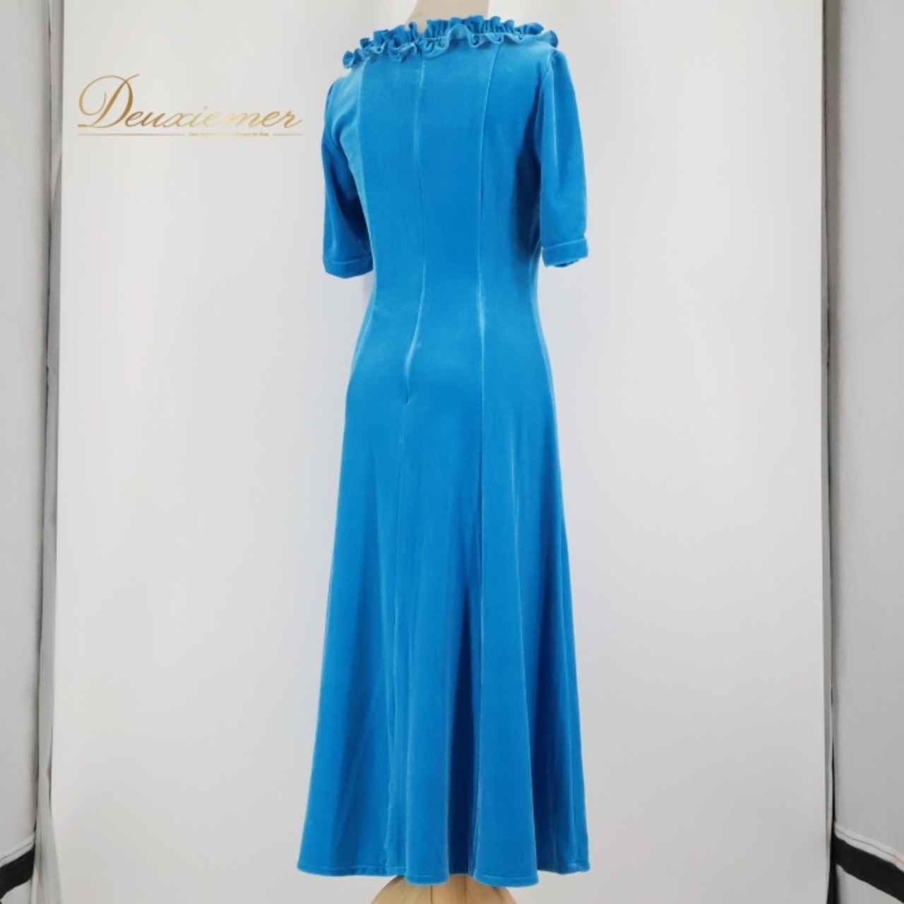 フラダンス 衣装 ワンピース ドレス ブルー系 マーメイドライン エムエムジェイ 日本製 ベロア生地 ベロア 無地 ワンカラー 光沢感 高級感 MermaidLine MMJ フリル レッスン 練習 アロハ フラ ダンス かわいい さわやか 上品 おしゃれ フレッシュ おしゃれ着 発表会 ステージ衣装 かわいらしい アクティブウェア マルチカラー