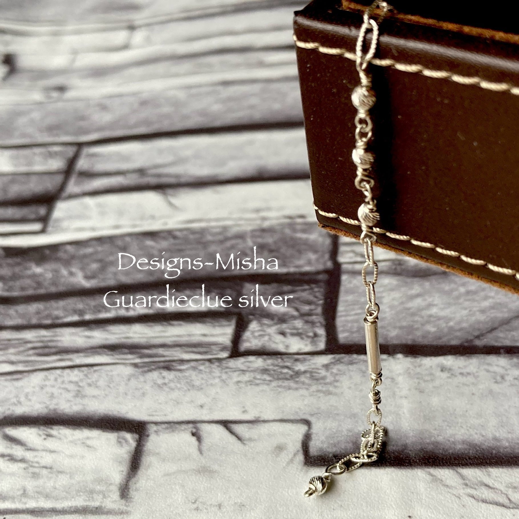 カレンシルバービーズのブレスレット | Designs-Misha