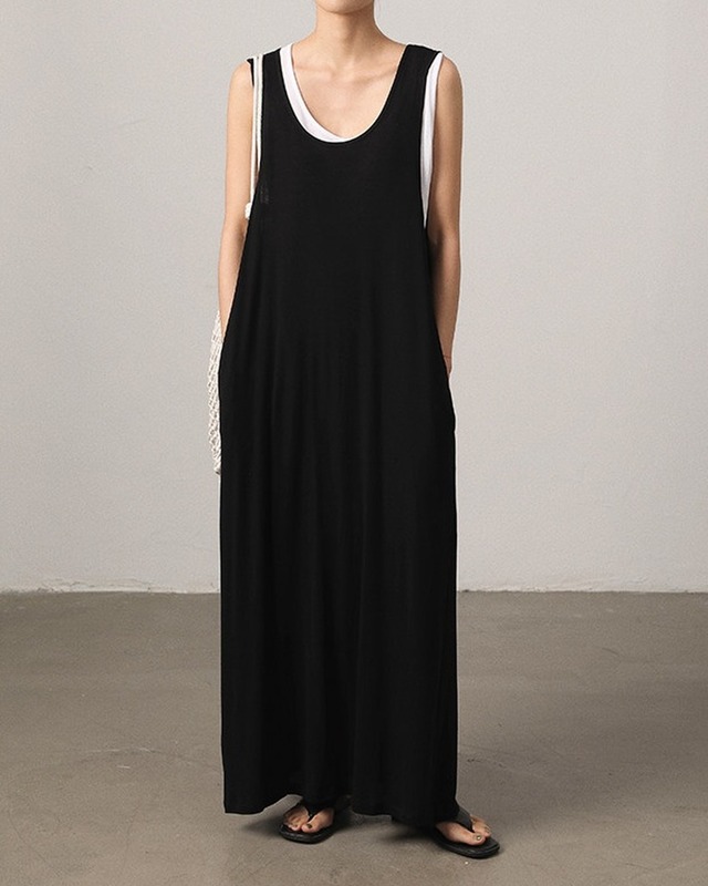 Basic u-neck sleeveless maxi one-piece  L0077