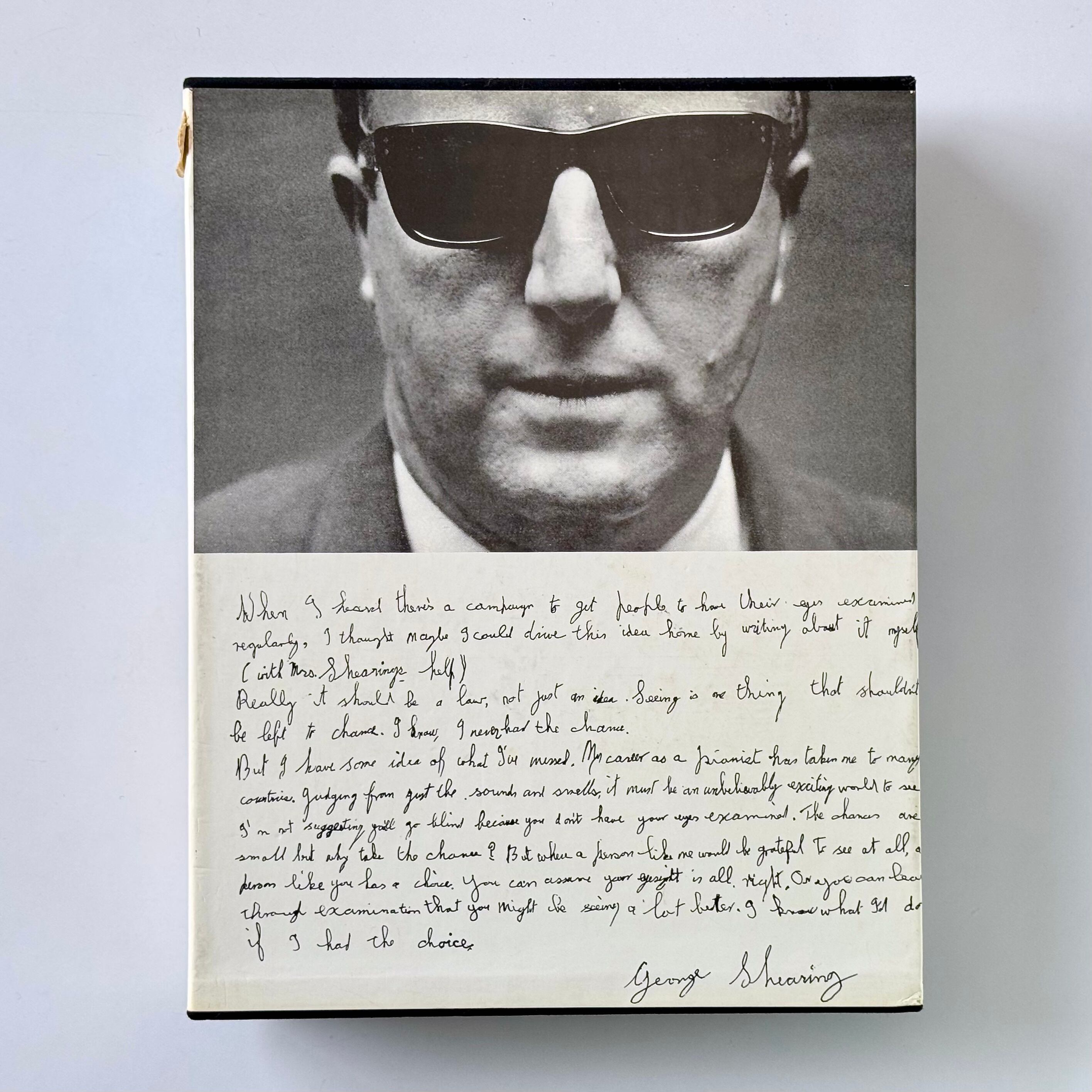 世界のグラフィックデザイン4 アドバタイズメント | nake - ネイク