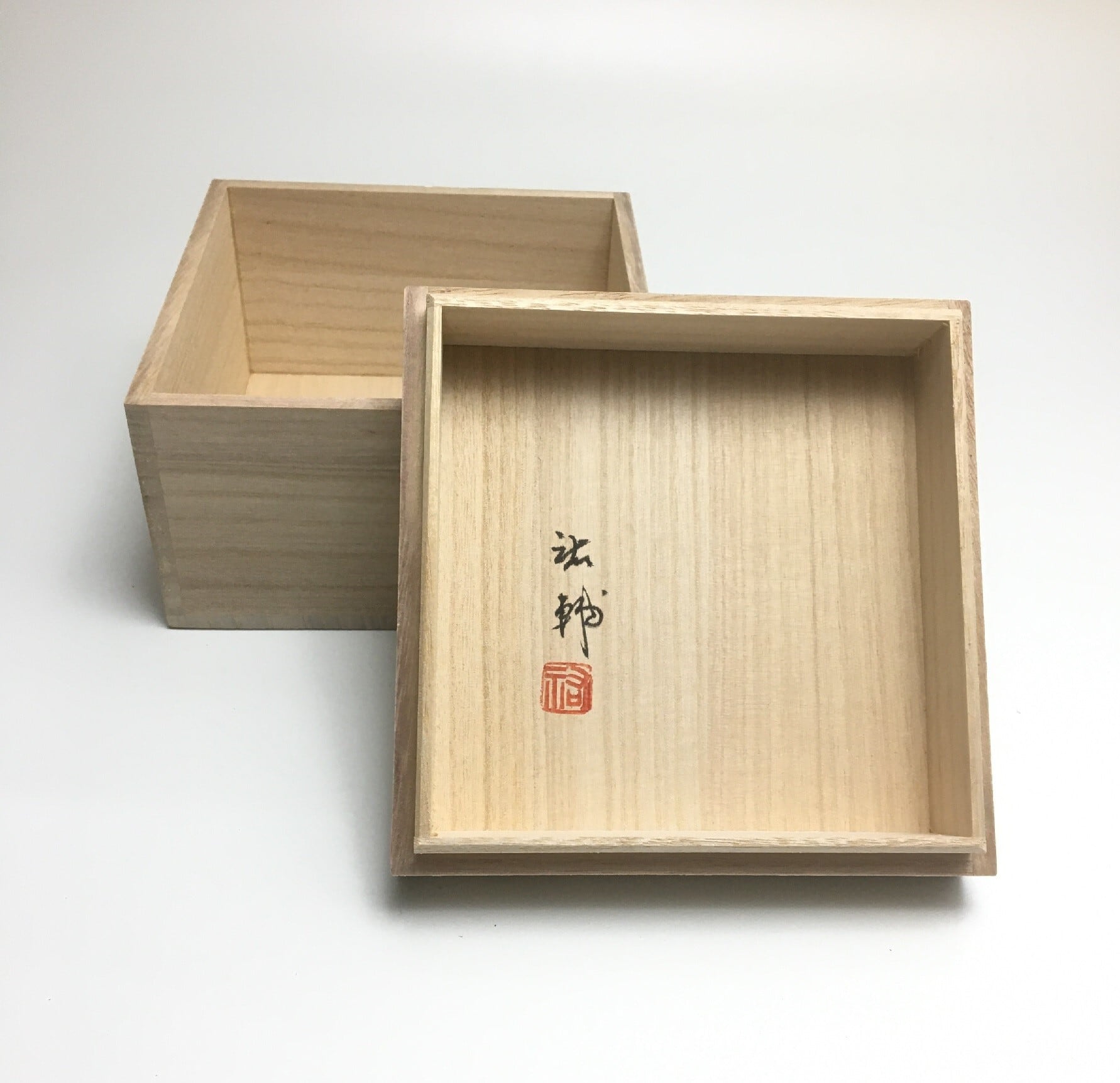 染錦祥瑞駱駝文碗皿 | 宮崎祐輔 谷鳳凰 (たにほう窯）オンラインショップ