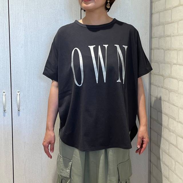 siro de labonte/R523218/ドルマンスリーブラメロゴTシャツ(チャコール)