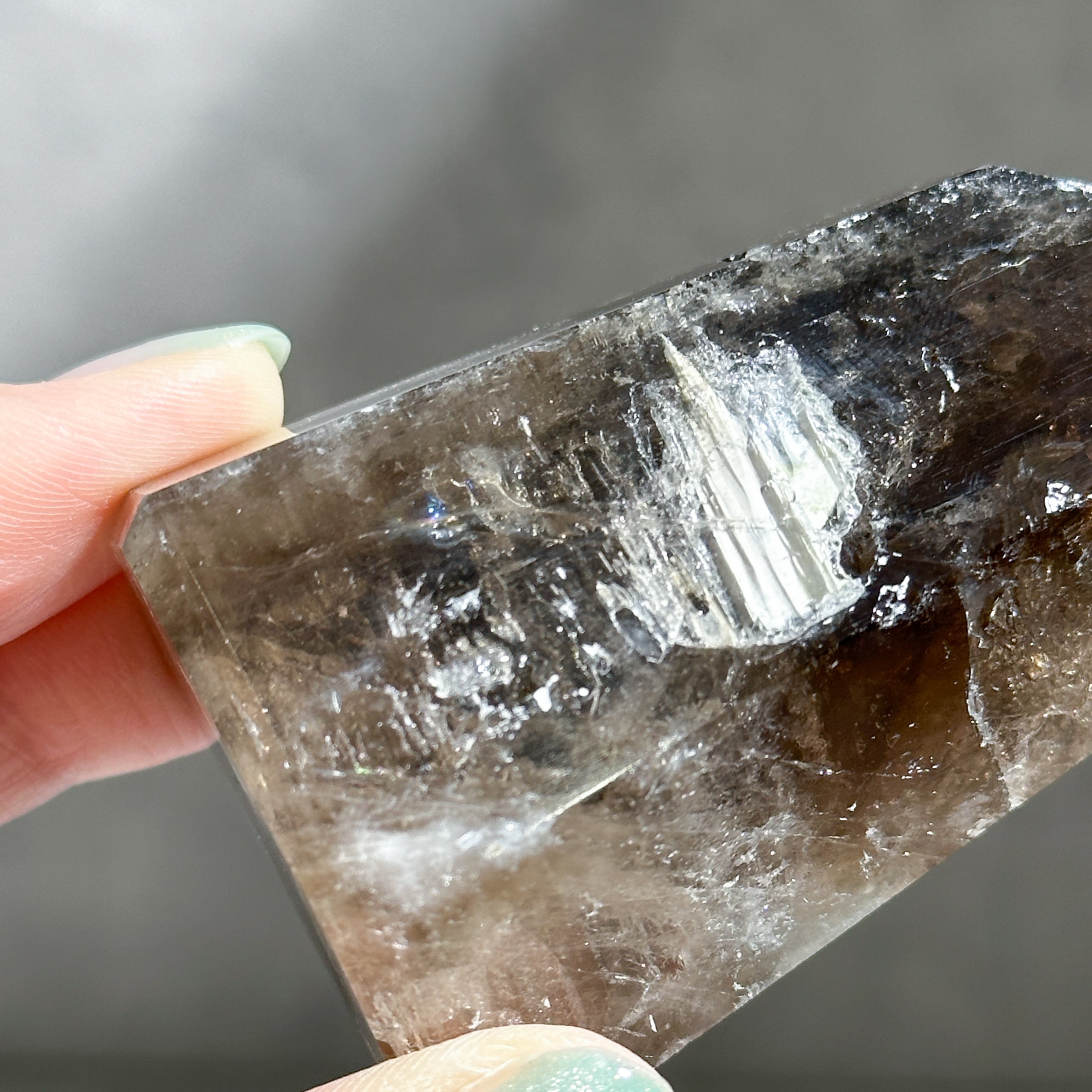 虹◎ミナスジェライス産エレスチャルクォーツ タワー32◇ Elestial